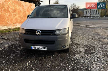 Минивэн Volkswagen Transporter 2010 в 