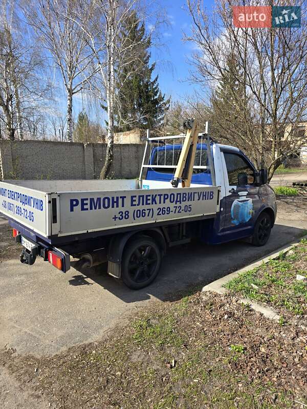Борт Volkswagen Transporter 2004 в Конотопе