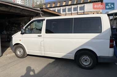 Минивэн Volkswagen Transporter 2005 в 
