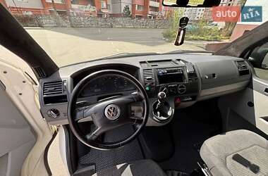 Минивэн Volkswagen Transporter 2005 в 