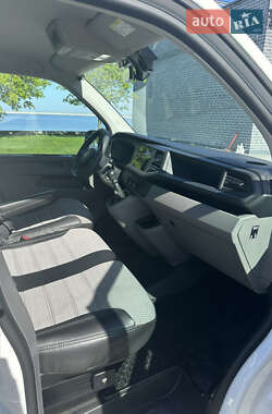 Мінівен Volkswagen Transporter 2021 в 