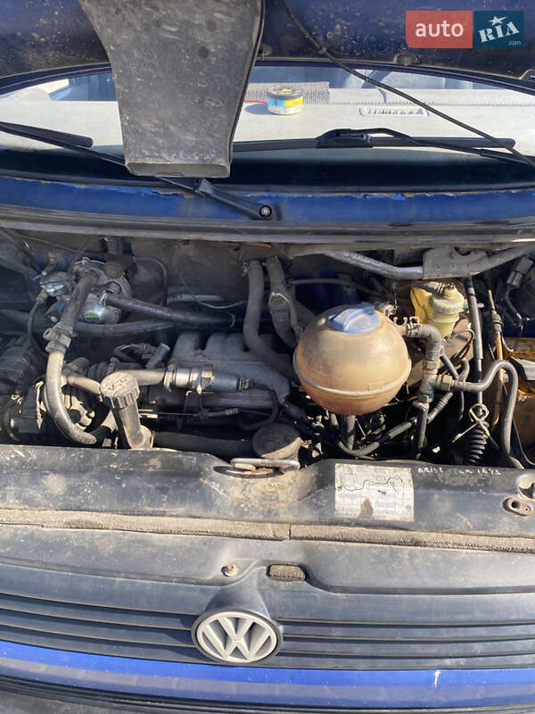 Минивэн Volkswagen Transporter 1991 в Софиевской Борщаговке