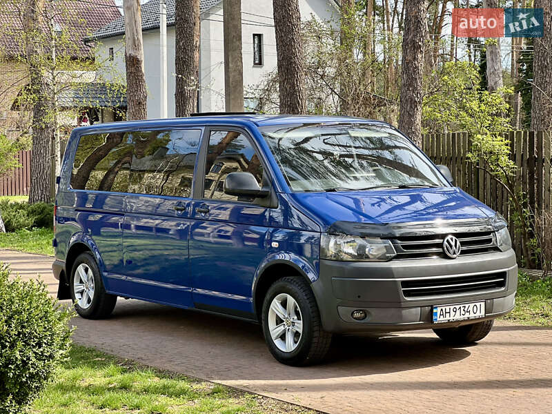 Минивэн Volkswagen Transporter 2012 в Киеве
