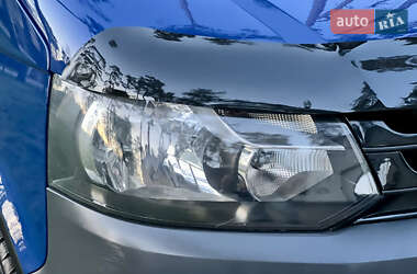 Мінівен Volkswagen Transporter 2012 в 