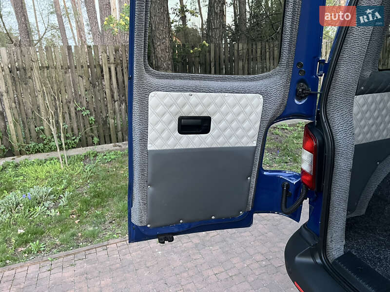 Минивэн Volkswagen Transporter 2012 в Киеве