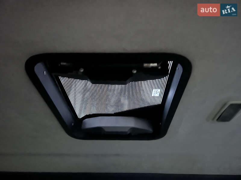 Минивэн Volkswagen Transporter 2012 в Киеве