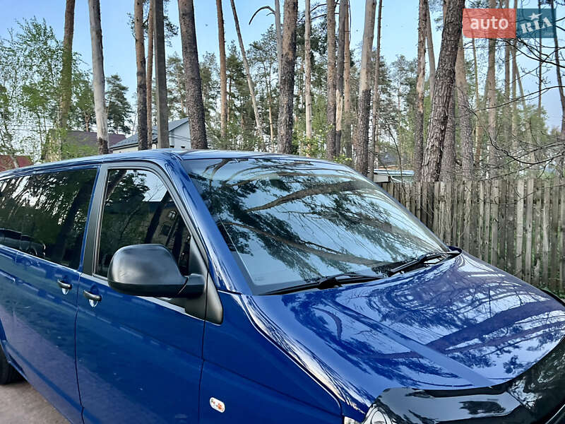 Минивэн Volkswagen Transporter 2012 в Киеве