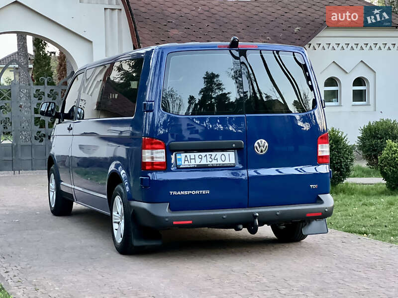 Минивэн Volkswagen Transporter 2012 в Киеве