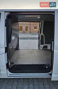 Грузовой фургон Volkswagen Transporter 2020 в 