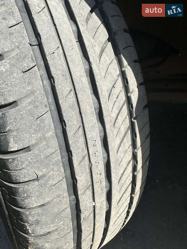 Минивэн Volkswagen Transporter 2001 в Харькове