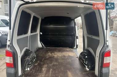Грузовой фургон Volkswagen Transporter 2015 в 