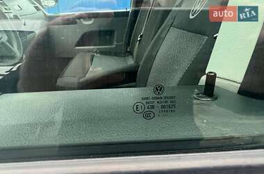 Грузовой фургон Volkswagen Transporter 2015 в 