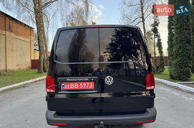 Вантажний фургон Volkswagen Transporter 2021 в 