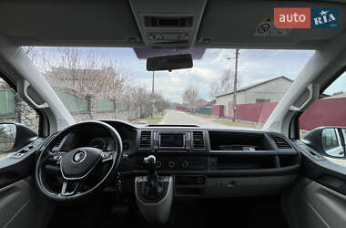 Минивэн Volkswagen Transporter 2015 в 