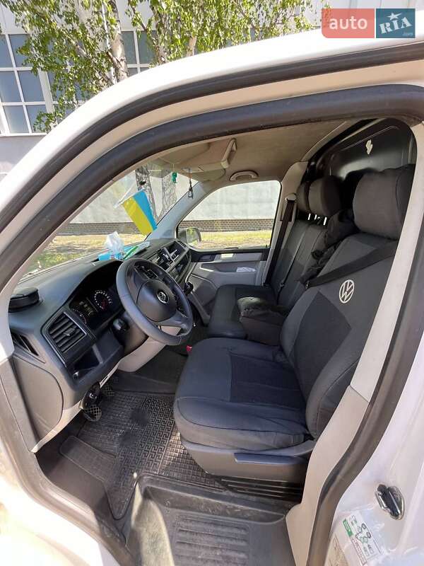 Грузовой фургон Volkswagen Transporter 2018 в Киеве