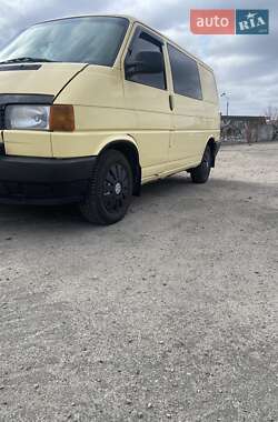 Грузовой фургон Volkswagen Transporter 1991 в 