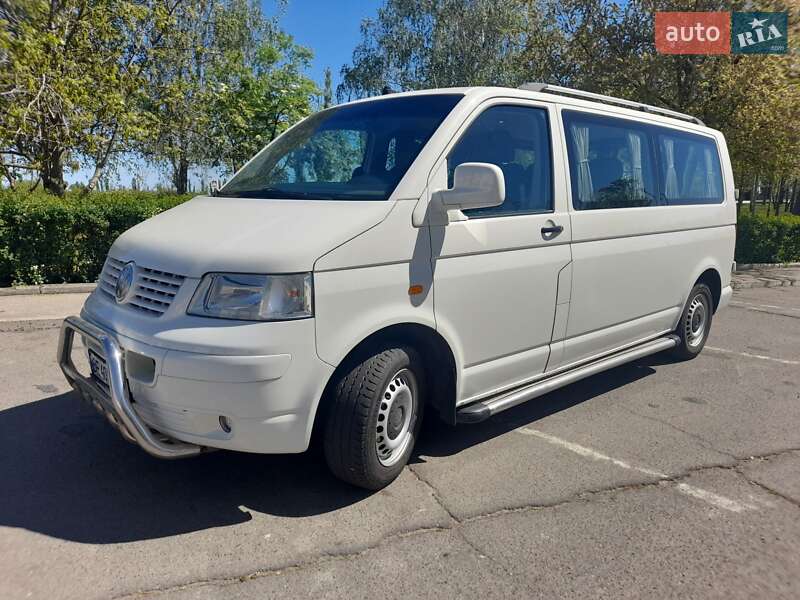 Минивэн Volkswagen Transporter 2006 в 