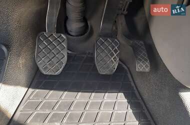 Минивэн Volkswagen Transporter 2006 в 