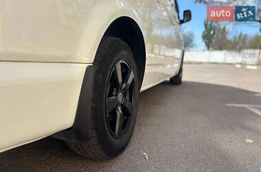Минивэн Volkswagen Transporter 2006 в 