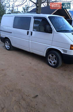 Минивэн Volkswagen Transporter 2000 в 