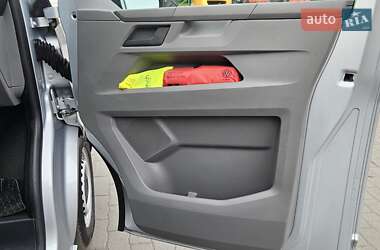 Вантажний фургон Volkswagen Transporter 2020 в 