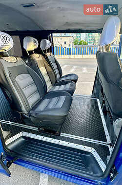 Мінівен Volkswagen Transporter 2003 в 