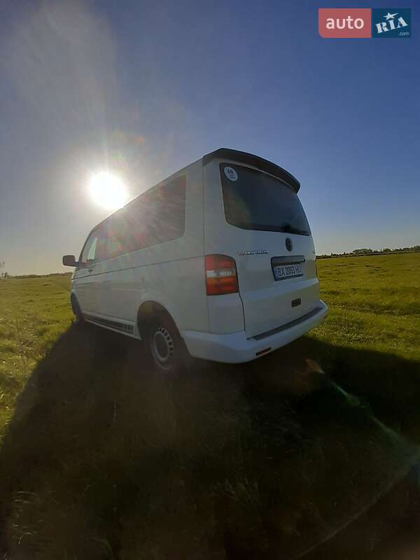 Минивэн Volkswagen Transporter 2008 в Сарнах
