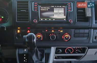 Мінівен Volkswagen Transporter 2017 в 