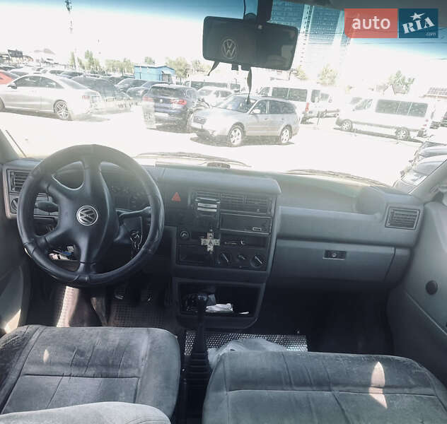 Минивэн Volkswagen Transporter 2001 в Киеве