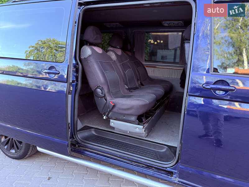 Минивэн Volkswagen Transporter 2009 в Черновцах
