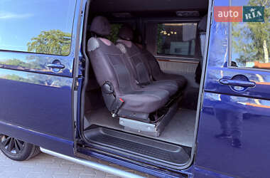 Мінівен Volkswagen Transporter 2009 в 