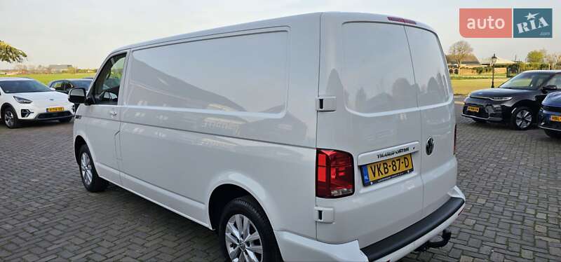 Вантажний фургон Volkswagen Transporter 2021 в Тернополі