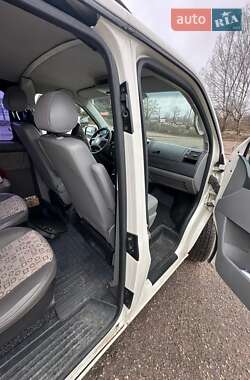 Минивэн Volkswagen Transporter 2008 в 