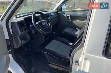Минивэн Volkswagen Transporter 2002 в 