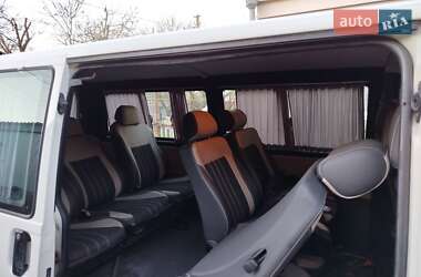 Мінівен Volkswagen Transporter 2001 в 