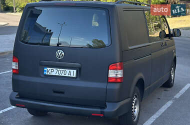 Вантажний фургон Volkswagen Transporter 2010 в 