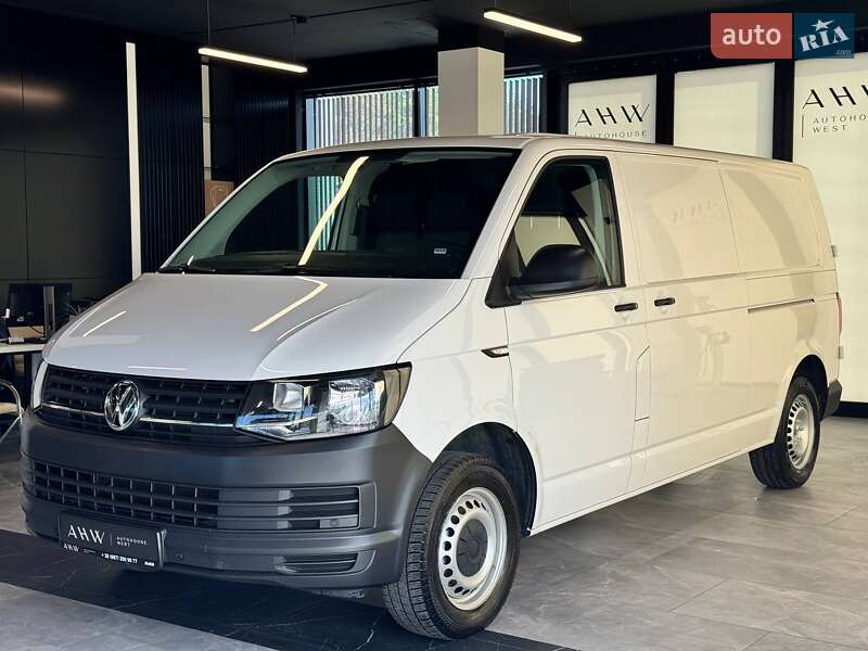 Вантажний фургон Volkswagen Transporter 2018 в Львові