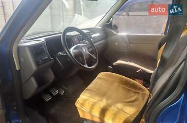 Мінівен Volkswagen Transporter 2000 в 