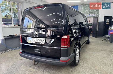 Минивэн Volkswagen Transporter 2017 в 