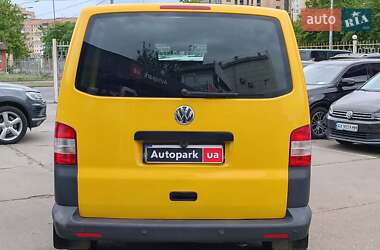 Вантажний фургон Volkswagen Transporter 2011 в 