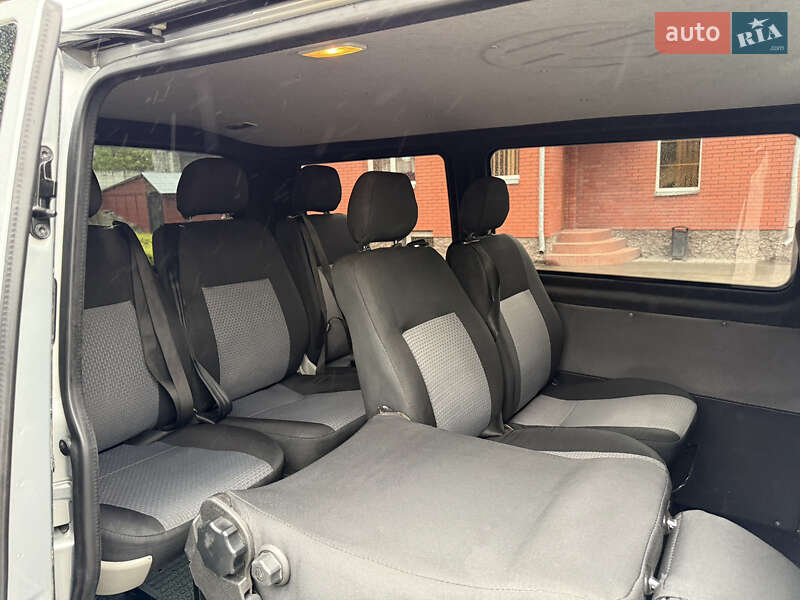 Мінівен Volkswagen Transporter 2016 в Кременці