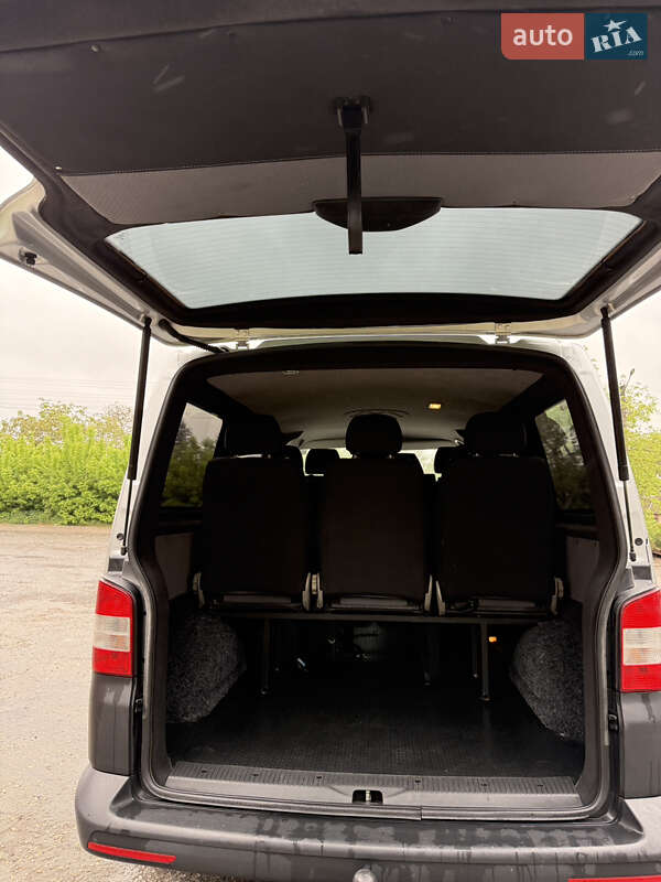 Мінівен Volkswagen Transporter 2016 в Кременці