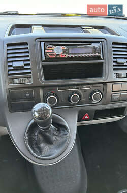 Минивэн Volkswagen Transporter 2013 в 