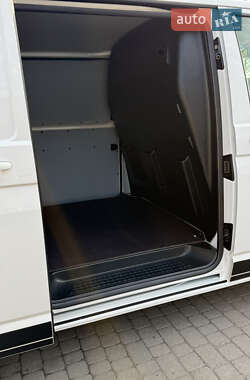 Грузовой фургон Volkswagen Transporter 2020 в 