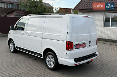 Грузовой фургон Volkswagen Transporter 2020 в 