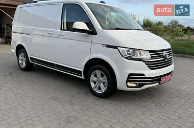 Грузовой фургон Volkswagen Transporter 2020 в 