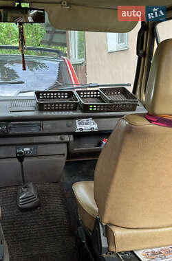 Мінівен Volkswagen Transporter 1987 в 