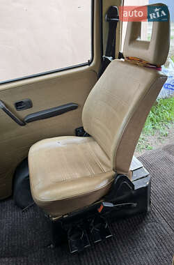 Мінівен Volkswagen Transporter 1987 в 
