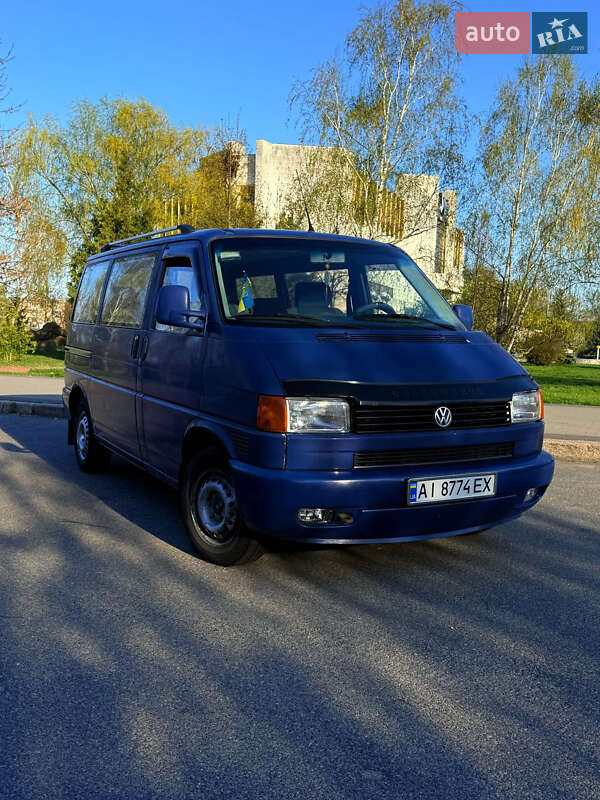 Минивэн Volkswagen Transporter 2000 в 