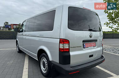 Минивэн Volkswagen Transporter 2013 в 